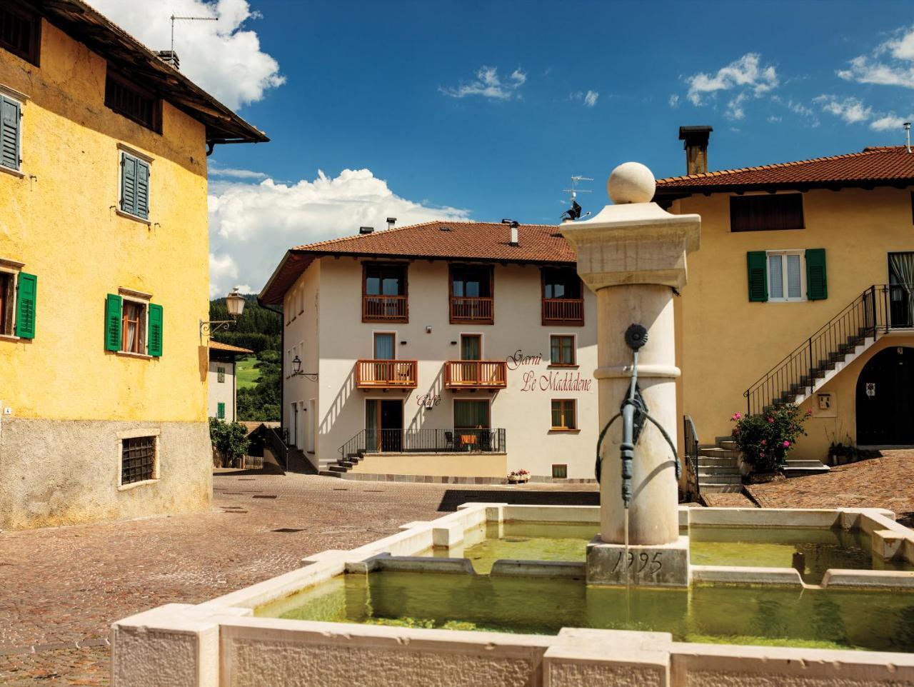 Hotel Garni Le Maddalene Coredo Exteriér fotografie